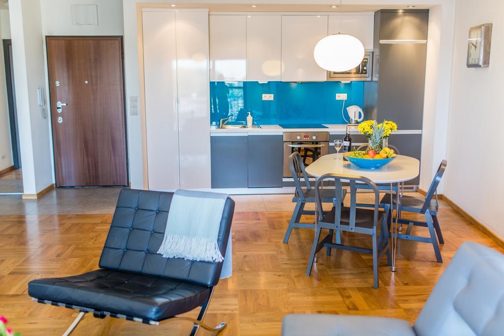 Modern Apartment In City Center Krasków Εξωτερικό φωτογραφία